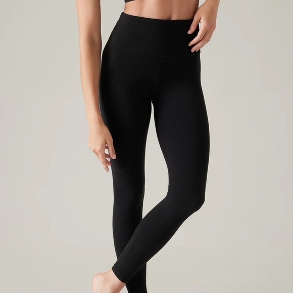 [XS] NWT Athleta Black Ultra High-Waist Elation 7/8 Tight Yoga Legging - Picture 2 of 13